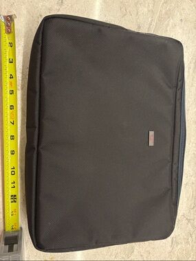 Men's Black Laptop Sleeve - Unbranded